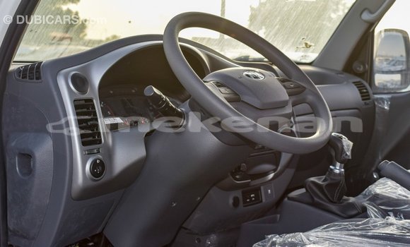 Buy Import Kia Carens White Car in Import - Dubai in Aragatsotn Buy Import Kia Carens White Car in Import - Dubai in Aragatsotn