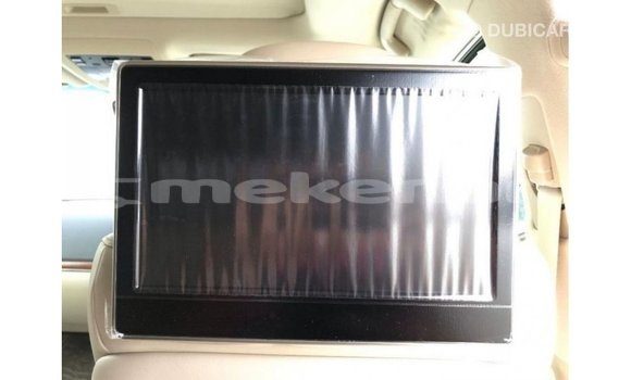 Buy Import Toyota Land Cruiser White Car in Import - Dubai in Aragatsotn Buy Import Toyota Land Cruiser White Car in Import - Dubai in Aragatsotn