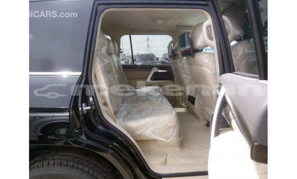 Buy Import Toyota Land Cruiser Black Car in Import - Dubai in Aragatsotn Buy Import Toyota Land Cruiser Black Car in Import - Dubai in Aragatsotn