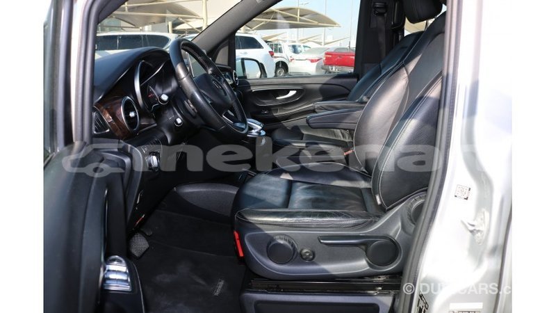 Big with watermark mercedes benz 250 aragatsotn import dubai 2995