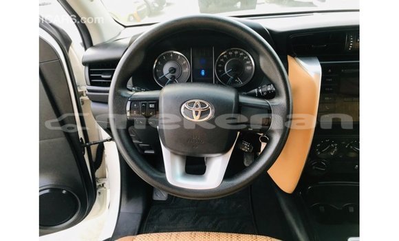 Buy Import Toyota Fortuner White Car in Import - Dubai in Aragatsotn Buy Import Toyota Fortuner White Car in Import - Dubai in Aragatsotn