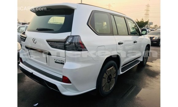 Buy Import Lexus LX White Car in Import - Dubai in Aragatsotn Buy Import Lexus LX White Car in Import - Dubai in Aragatsotn