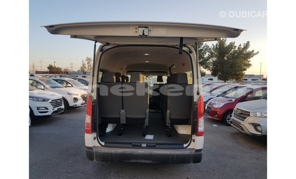 Buy Import Toyota Hiace White Car in Import - Dubai in Aragatsotn Buy Import Toyota Hiace White Car in Import - Dubai in Aragatsotn