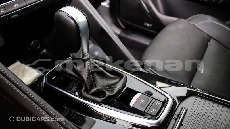 Big with watermark renault koleos aragatsotn import dubai 3022
