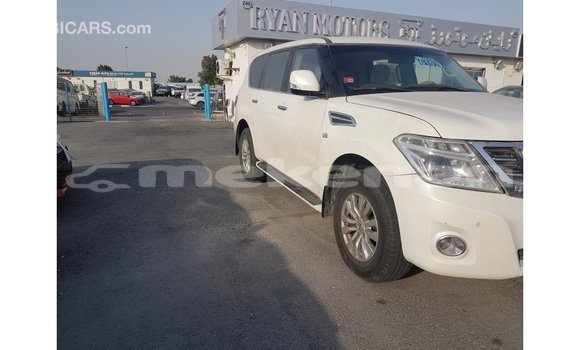 Buy Import Nissan Patrol White Car in Import - Dubai in Aragatsotn Buy Import Nissan Patrol White Car in Import - Dubai in Aragatsotn