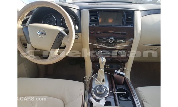 Buy Import Nissan Patrol White Car in Import - Dubai in Aragatsotn Buy Import Nissan Patrol White Car in Import - Dubai in Aragatsotn