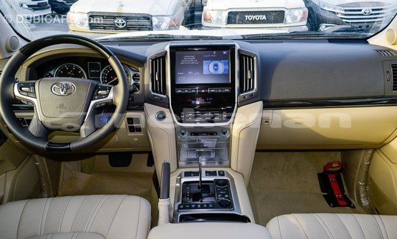 Buy Import Toyota Land Cruiser Black Car in Import - Dubai in Aragatsotn Buy Import Toyota Land Cruiser Black Car in Import - Dubai in Aragatsotn