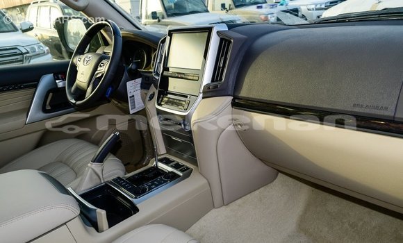 Buy Import Toyota Land Cruiser Black Car in Import - Dubai in Aragatsotn Buy Import Toyota Land Cruiser Black Car in Import - Dubai in Aragatsotn