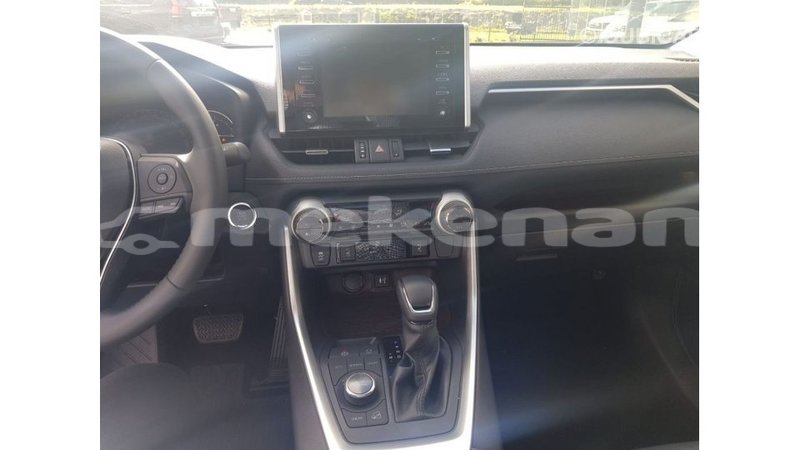 Big with watermark toyota 4runner aragatsotn import dubai 3033