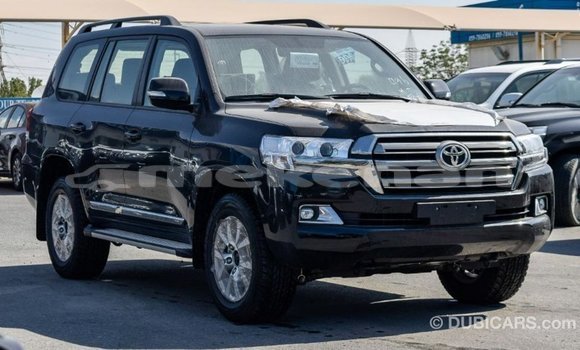 Buy Import Toyota Land Cruiser Black Car in Import - Dubai in Aragatsotn Buy Import Toyota Land Cruiser Black Car in Import - Dubai in Aragatsotn