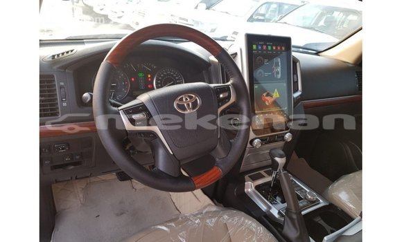 Buy Import Toyota Land Cruiser Other Car in Import - Dubai in Aragatsotn Buy Import Toyota Land Cruiser Other Car in Import - Dubai in Aragatsotn
