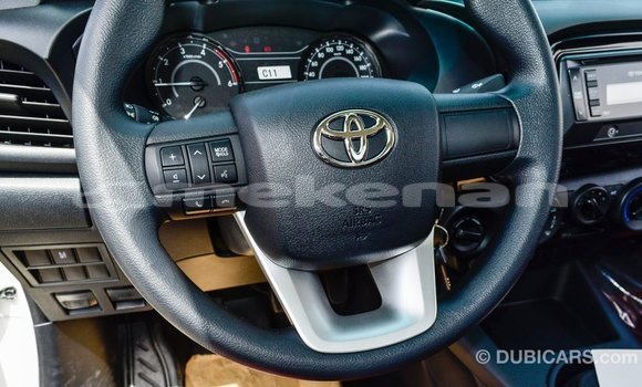 Buy Import Toyota Hilux White Car in Import - Dubai in Aragatsotn Buy Import Toyota Hilux White Car in Import - Dubai in Aragatsotn