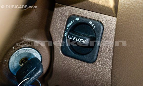 Buy Import Toyota Land Cruiser Beige Car in Import - Dubai in Aragatsotn Buy Import Toyota Land Cruiser Beige Car in Import - Dubai in Aragatsotn