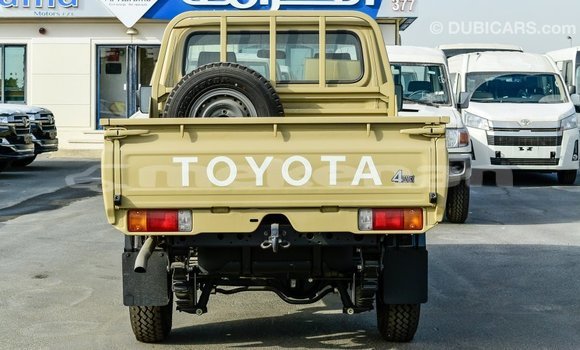 Buy Import Toyota Land Cruiser Beige Car in Import - Dubai in Aragatsotn Buy Import Toyota Land Cruiser Beige Car in Import - Dubai in Aragatsotn