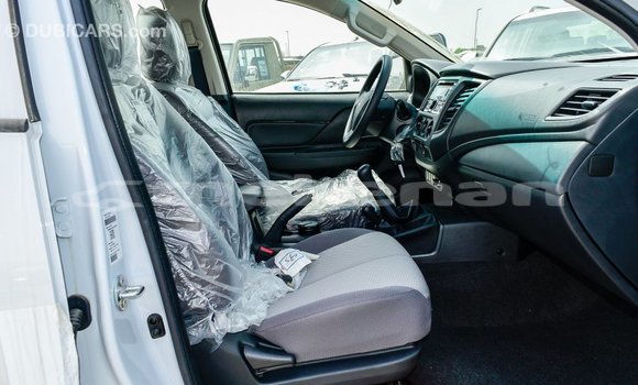 Buy Import Mitsubishi L200 White Car in Import - Dubai in Aragatsotn Buy Import Mitsubishi L200 White Car in Import - Dubai in Aragatsotn