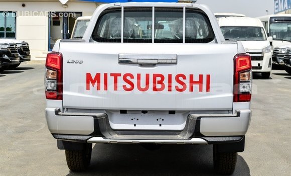 Buy Import Mitsubishi L200 White Car in Import - Dubai in Aragatsotn Buy Import Mitsubishi L200 White Car in Import - Dubai in Aragatsotn