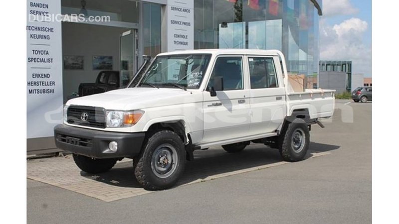 Big with watermark toyota land cruiser aragatsotn import dubai 3053