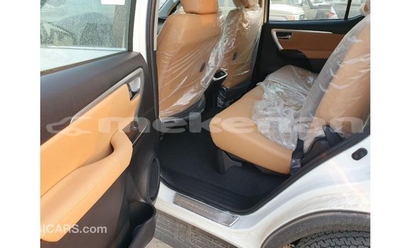 Buy Import Toyota Fortuner White Car in Import - Dubai in Aragatsotn Buy Import Toyota Fortuner White Car in Import - Dubai in Aragatsotn