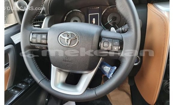 Buy Import Toyota Fortuner White Car in Import - Dubai in Aragatsotn Buy Import Toyota Fortuner White Car in Import - Dubai in Aragatsotn