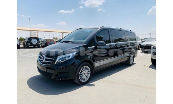Buy Import Mercedes-Benz 250 Black Car in Import - Dubai in Aragatsotn Buy Import Mercedes-Benz 250 Black Car in Import - Dubai in Aragatsotn