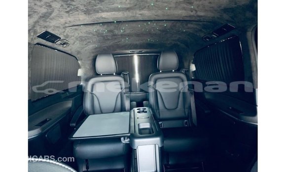 Buy Import Mercedes-Benz 250 Black Car in Import - Dubai in Aragatsotn Buy Import Mercedes-Benz 250 Black Car in Import - Dubai in Aragatsotn