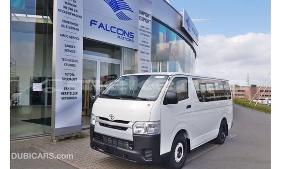 Buy Import Toyota Hiace White Car in Import - Dubai in Aragatsotn Buy Import Toyota Hiace White Car in Import - Dubai in Aragatsotn