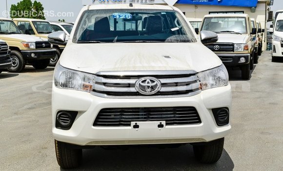 Buy Import Toyota Hilux White Car in Import - Dubai in Aragatsotn Buy Import Toyota Hilux White Car in Import - Dubai in Aragatsotn