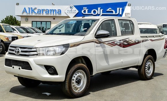 Buy Import Toyota Hilux White Car in Import - Dubai in Aragatsotn Buy Import Toyota Hilux White Car in Import - Dubai in Aragatsotn