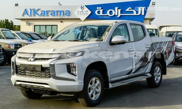 Buy Import Mitsubishi L200 White Car in Import - Dubai in Aragatsotn Buy Import Mitsubishi L200 White Car in Import - Dubai in Aragatsotn