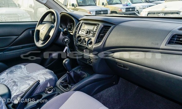 Buy Import Mitsubishi L200 White Car in Import - Dubai in Aragatsotn Buy Import Mitsubishi L200 White Car in Import - Dubai in Aragatsotn