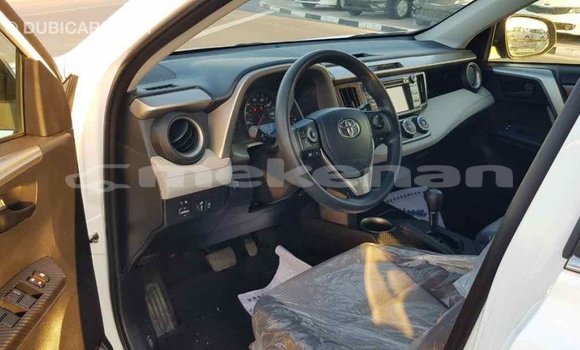 Buy Import Toyota RAV4 White Car in Import - Dubai in Aragatsotn Buy Import Toyota RAV4 White Car in Import - Dubai in Aragatsotn