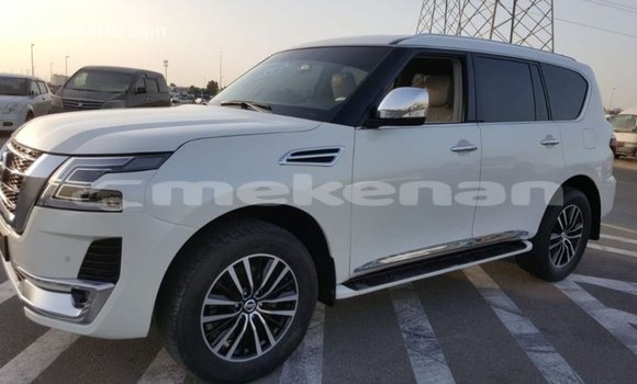 Buy Import Nissan Patrol White Car in Import - Dubai in Aragatsotn Buy Import Nissan Patrol White Car in Import - Dubai in Aragatsotn