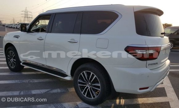 Buy Import Nissan Patrol White Car in Import - Dubai in Aragatsotn Buy Import Nissan Patrol White Car in Import - Dubai in Aragatsotn
