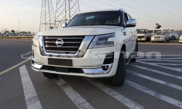 Buy Import Nissan Patrol White Car in Import - Dubai in Aragatsotn Buy Import Nissan Patrol White Car in Import - Dubai in Aragatsotn
