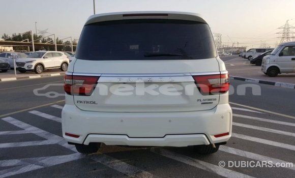 Buy Import Nissan Patrol White Car in Import - Dubai in Aragatsotn Buy Import Nissan Patrol White Car in Import - Dubai in Aragatsotn