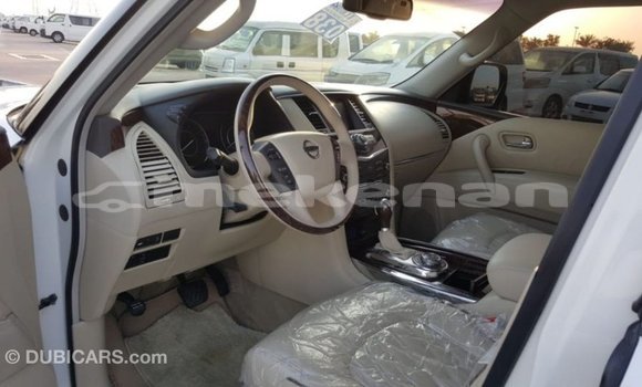 Buy Import Nissan Patrol White Car in Import - Dubai in Aragatsotn Buy Import Nissan Patrol White Car in Import - Dubai in Aragatsotn
