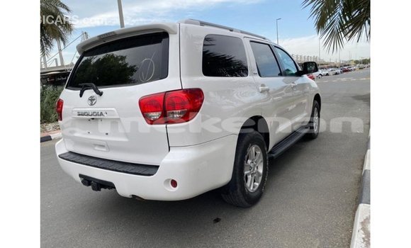 Buy Import Toyota Sequoia White Car in Import - Dubai in Aragatsotn Buy Import Toyota Sequoia White Car in Import - Dubai in Aragatsotn