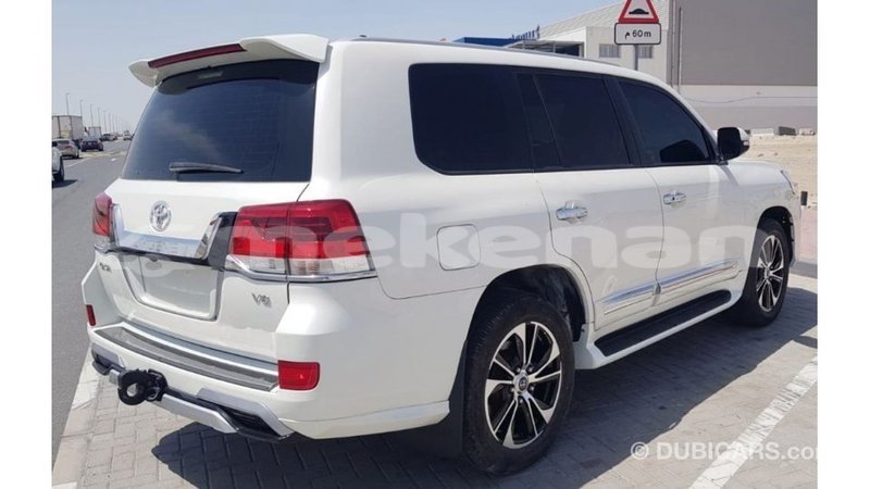 Big with watermark toyota land cruiser aragatsotn import dubai 3085