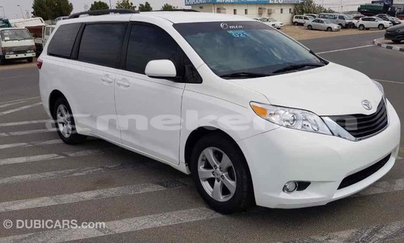 Buy Import Toyota Sienna White Car in Import - Dubai in Aragatsotn Buy Import Toyota Sienna White Car in Import - Dubai in Aragatsotn