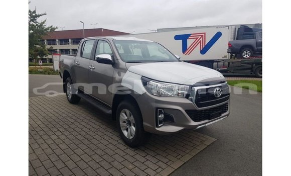 Buy Import Toyota Hilux Other Car in Import - Dubai in Aragatsotn Buy Import Toyota Hilux Other Car in Import - Dubai in Aragatsotn