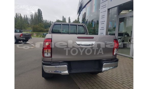 Buy Import Toyota Hilux Other Car in Import - Dubai in Aragatsotn Buy Import Toyota Hilux Other Car in Import - Dubai in Aragatsotn
