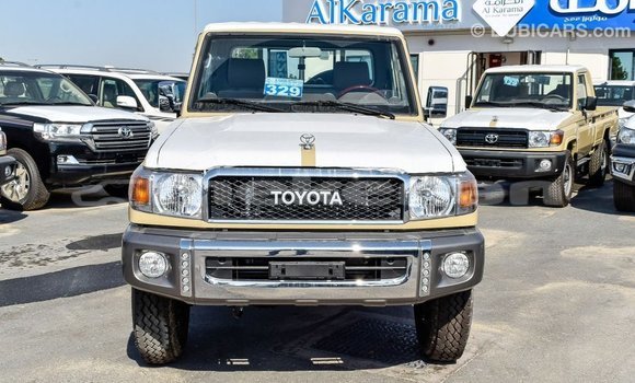 Buy Import Toyota Land Cruiser Beige Car in Import - Dubai in Aragatsotn Buy Import Toyota Land Cruiser Beige Car in Import - Dubai in Aragatsotn