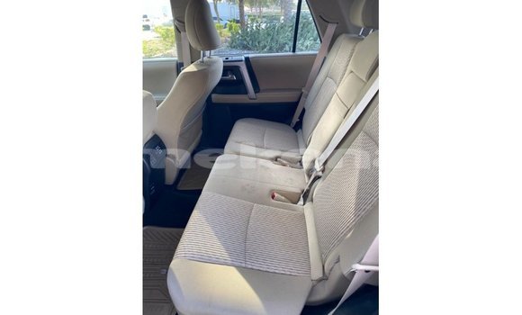 Buy Import Toyota 4Runner White Car in Import - Dubai in Aragatsotn Buy Import Toyota 4Runner White Car in Import - Dubai in Aragatsotn