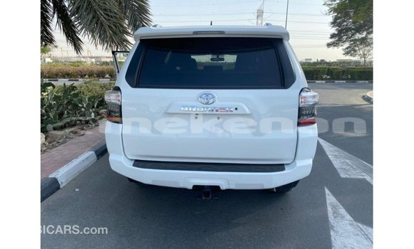Buy Import Toyota 4Runner White Car in Import - Dubai in Aragatsotn Buy Import Toyota 4Runner White Car in Import - Dubai in Aragatsotn