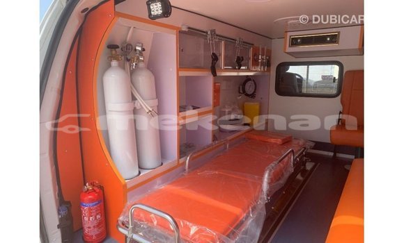 Buy Import Hyundai Chorus White Truck in Import - Dubai in Aragatsotn Buy Import Hyundai Chorus White Truck in Import - Dubai in Aragatsotn