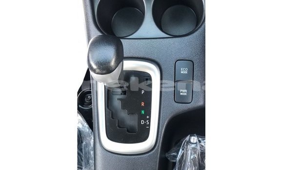 Buy Import Toyota Hilux Other Car in Import - Dubai in Aragatsotn Buy Import Toyota Hilux Other Car in Import - Dubai in Aragatsotn