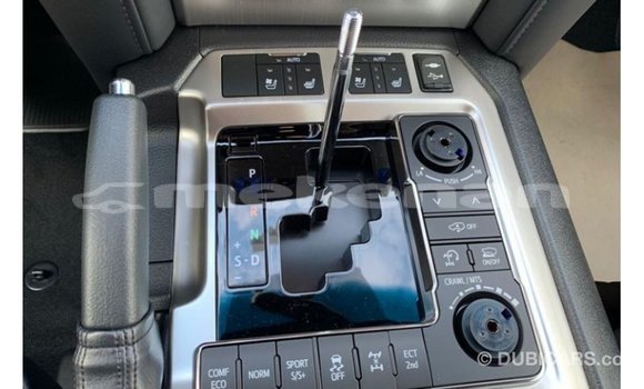 Buy Import Toyota Land Cruiser Other Car in Import - Dubai in Aragatsotn Buy Import Toyota Land Cruiser Other Car in Import - Dubai in Aragatsotn