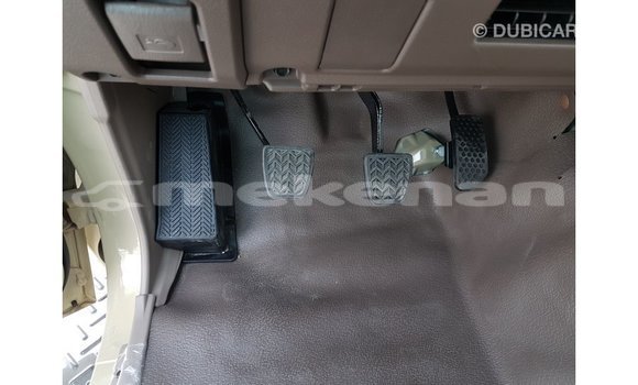 Buy Import Toyota Land Cruiser Beige Car in Import - Dubai in Aragatsotn Buy Import Toyota Land Cruiser Beige Car in Import - Dubai in Aragatsotn