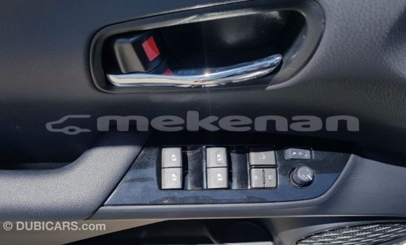 Buy Import Toyota Prius White Car in Import - Dubai in Aragatsotn Buy Import Toyota Prius White Car in Import - Dubai in Aragatsotn