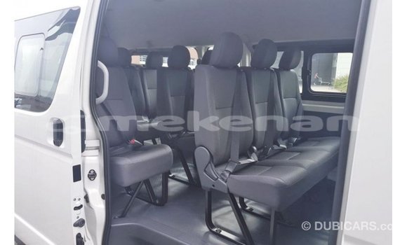 Buy Import Toyota Hiace White Car in Import - Dubai in Aragatsotn Buy Import Toyota Hiace White Car in Import - Dubai in Aragatsotn
